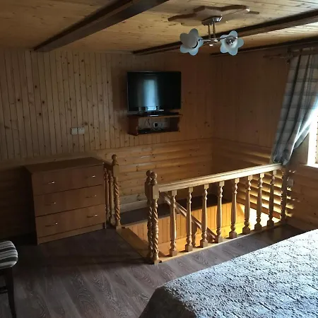 Karpatske Vidlunnya Chalet